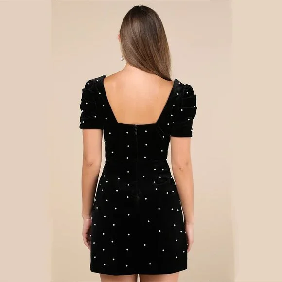 NWT Luxe Possibilities Black Velvet Pearl Mini Dress, Sz Medium - Picture 4 of 5
